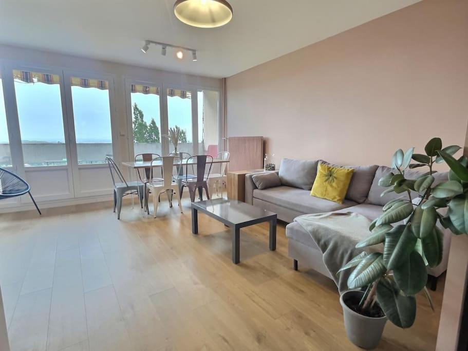 "L'Horizon" De Miss.K Conciergerie Apartment Macon Bagian luar foto